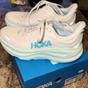 Hoka Bondi 9 white/blue size 7 worn once